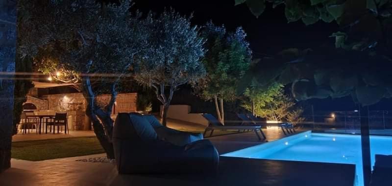Villa Lithos Kimi Rum bild